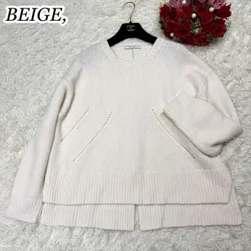 새상품급 베이지 2022AW 크루넥 니트 LIART 완판템 VERY 게재