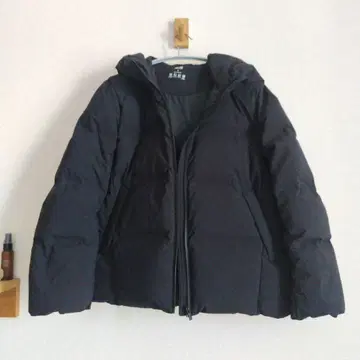 [ 미사용 새상품 ] UNIQLO 블랙 다운 자켓 M