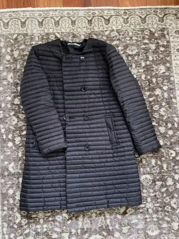 띠어리 럭스 노카라 다운 코트