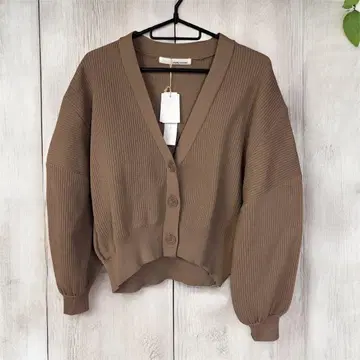 mysty woman 브라운 V넥 가디건