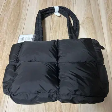 새상품 미사용품 antiqua 충전솜 토트백