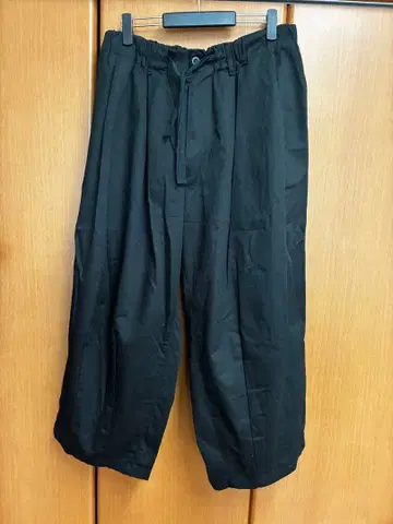 is-ness 이즈네스 벌룬 이지 팬츠 블랙