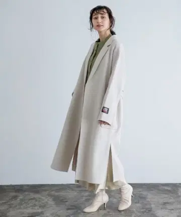 [ 새상품 ] 아파트 바이 로리즈 casheep 가운 코트 아이보리 프리