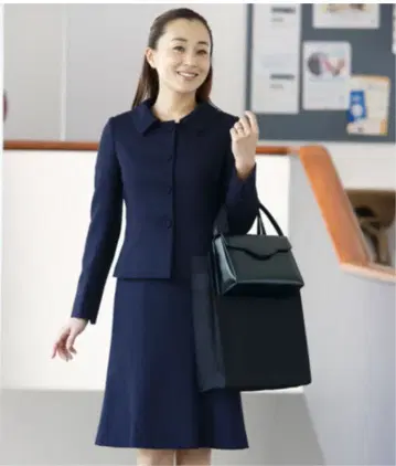 울 100% 허리 절개 자켓 & 머메이드 라인 원피스