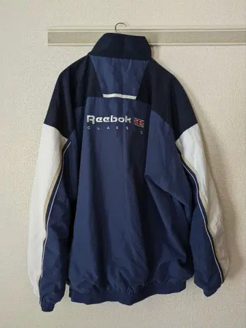 리복 클래식 점퍼 네이비