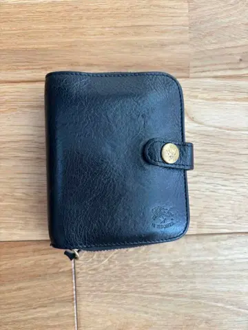 레어 일비종떼 이단 접이식 지갑