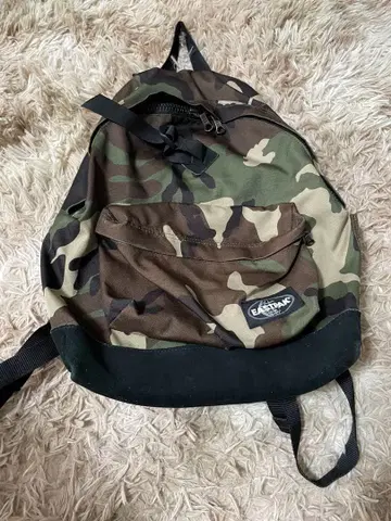 EASTPAK SOPHNET 카모플라쥬