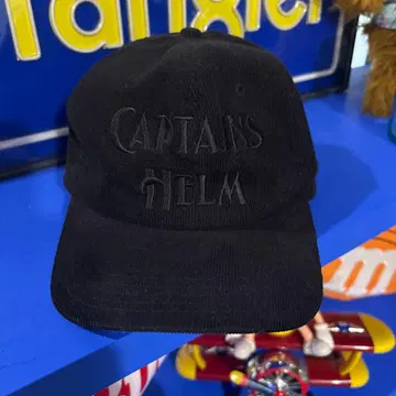 CAPTAIN'S HELM 코듀로이 캡 블랙