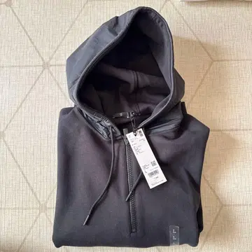 [ 미사용 새상품 ] 드라이 맨투맨 하프 지퍼 후드티