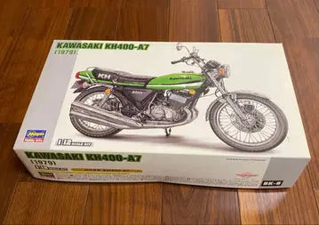 KAWASAKI KH400-A7 프라모델
