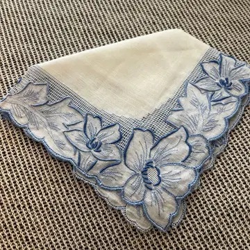 SWATOW 꽃무늬 자수 레이스 손수건