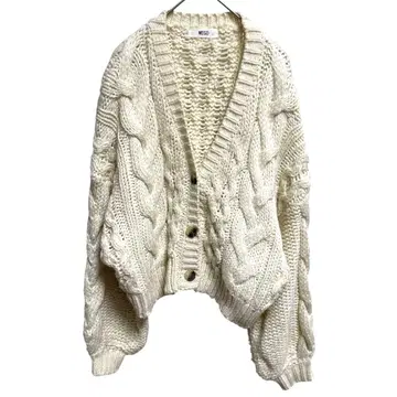 위고 긴팔 니트 가디건 크롭 기장 케이블 니트 화이트