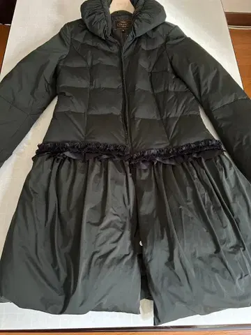 TOCCA 2way 다운 코트 사이즈 0 블랙