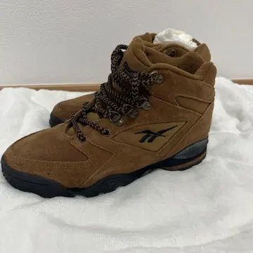 [ 새상품급 ] Reebok 브라운 하이컷 등산화