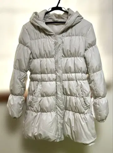 다운 자켓 베이지 Rew de Rew