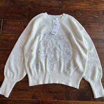 새상품 디자인 니트