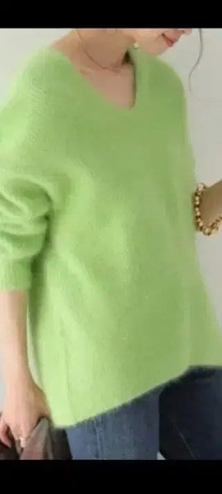 plage 플라주 Fur 아제 V넥 풀오버 니트 그린