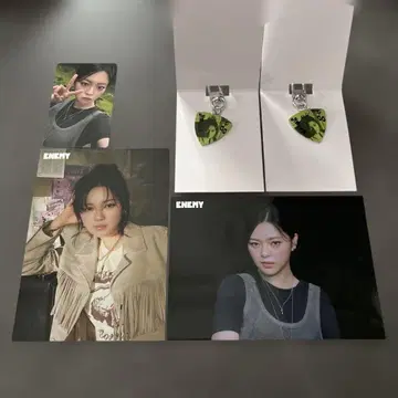 TWICE ENEMY 랜덤 트레카 랜덤 피크 키링 특전 트레이딩 카드