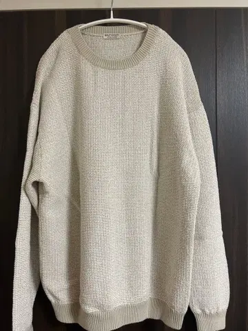 아이보리 크루넥 오버 사이즈 스웨터