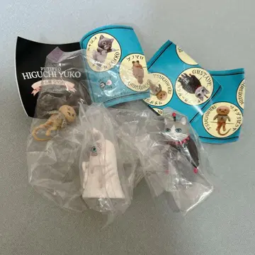 히구치 유코 캡슐 토이 피규어 3체 세트