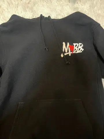 MOBB 블랙 후드티