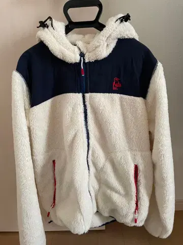새상품급 CHUMS 플리스 M 사이즈