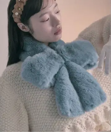 Casselini (캐서리니) 리본 티펫 머플러 블루