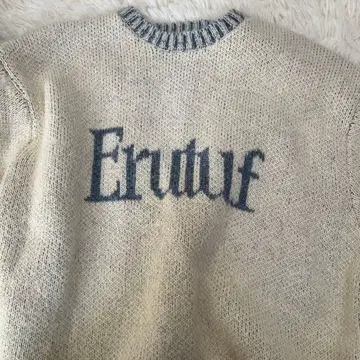 Kastane Erutuf 니트 스웨터