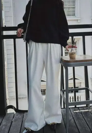 Na.e comfy pants 아이보리