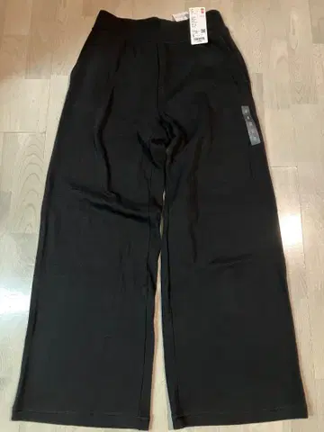 UNIQLO 웜 팬츠 블랙 스트레이트 팬츠 S 사이즈