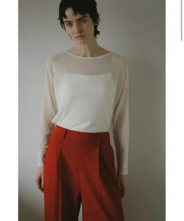 MANOF 마노프 TULLE FLOCKED TOPS 화이트