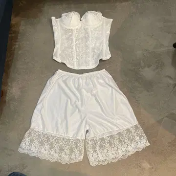 새상품급 브라이덜 이너 2세트