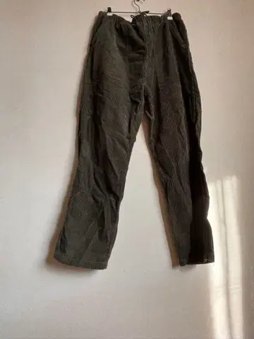 GUNG HO 스탠다드 핏 코듀로이