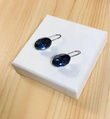 스와로브스키 Swarovski 퍼플 귀걸이