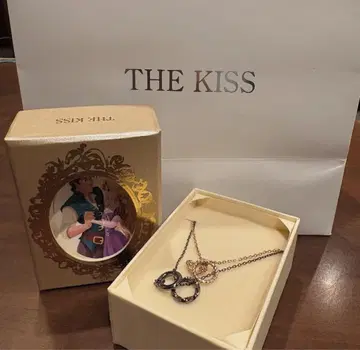 THE KISS 페어 목걸이 라푼젤