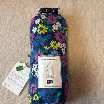 kiu 레인 판초 꽃무늬 네이비 프리 사이즈