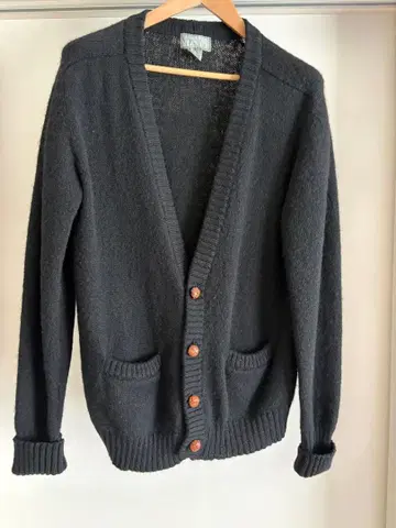 CHRISTOPHER HAYES 100% 울 가디건 M 블랙