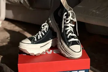 CONVERSE 올스타 블랙 통굽 스니커즈