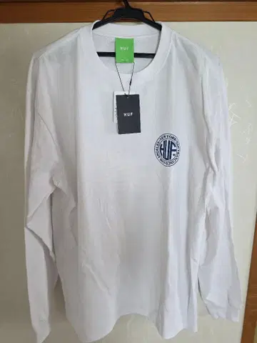 HUF 긴팔 티셔츠