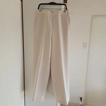 플라스테 아이보리 와이드 팬츠