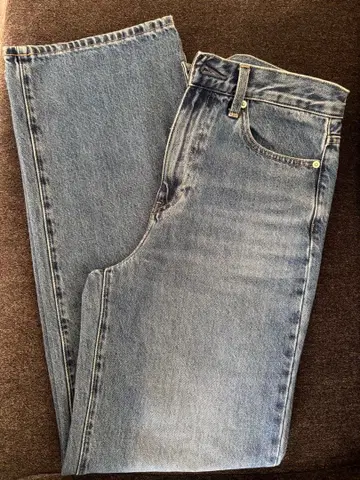 UNIQLO 와이드 스트레이트 청바지 24