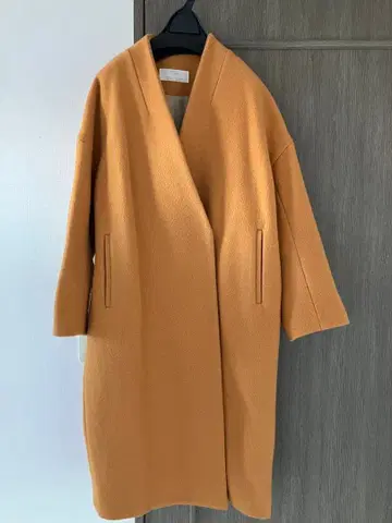 오렌지 계열 울 혼방 롱 코트
