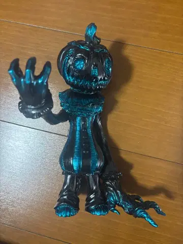 트리트 군 카게말 디자인