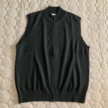 RAIKA INDUSTRY 캐시미어 혼방 베스트 블랙