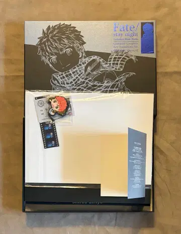 C87 한정판 fate ubw 원화집 세트 에미야 시로