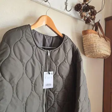 카키 퀼팅 자켓 L 사이즈