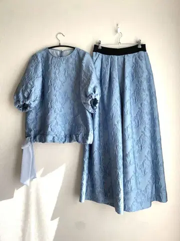 새상품급 엠필 미카코 나카무라 플라워 자카드 셋업