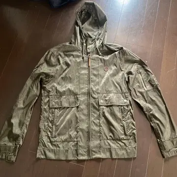 프리티 그린 올리브 그린 마운틴 후드티