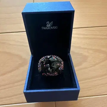 SWAROVSKI 반지 별 패턴