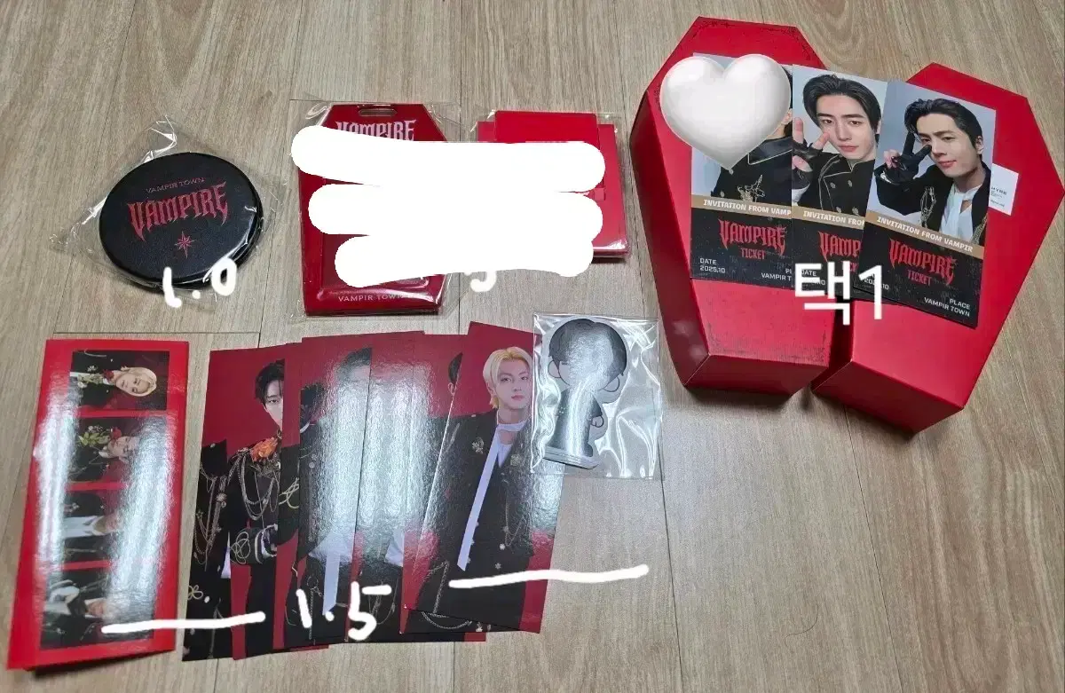 Enhypen World special components